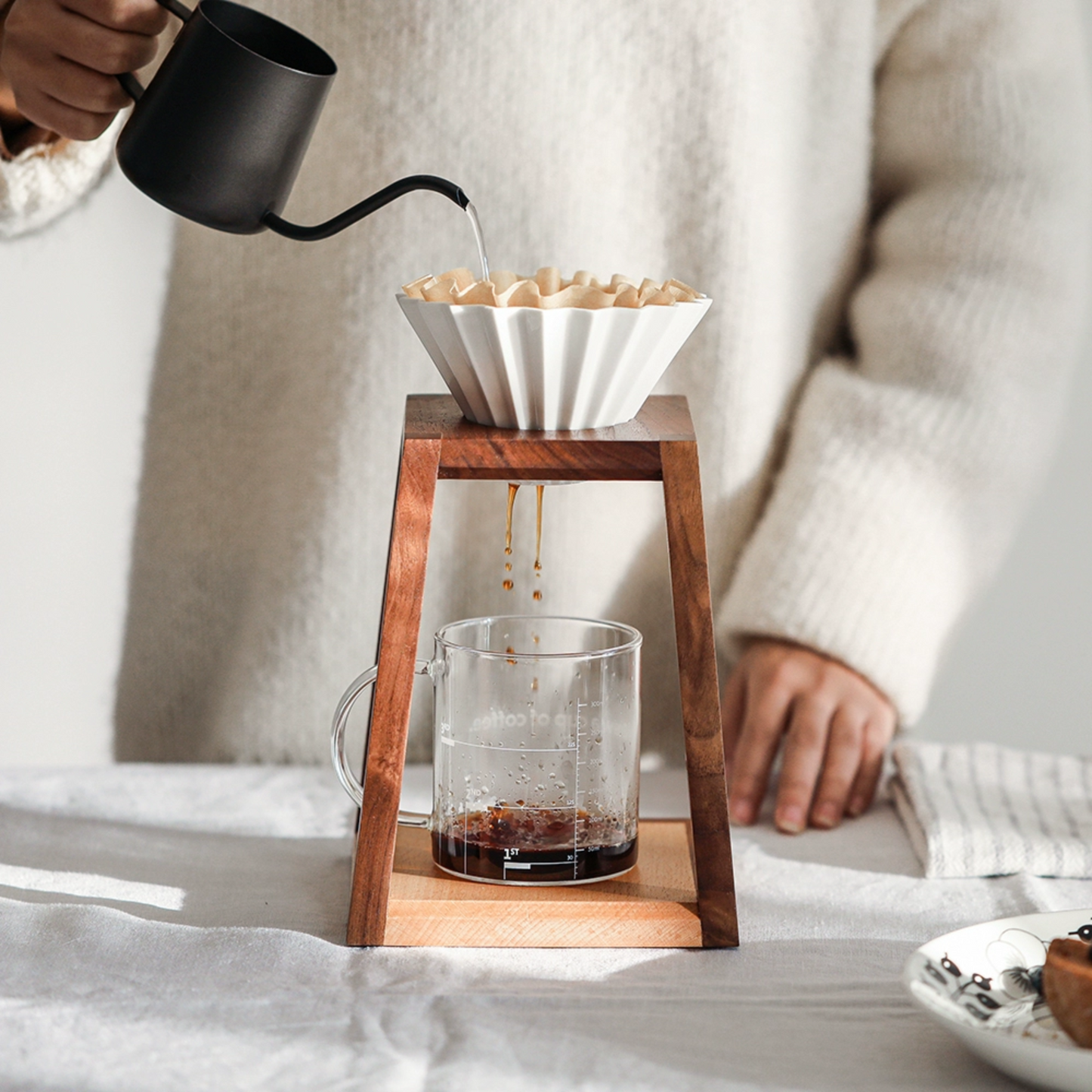 V60 Pour Over Coffee Brewing Station