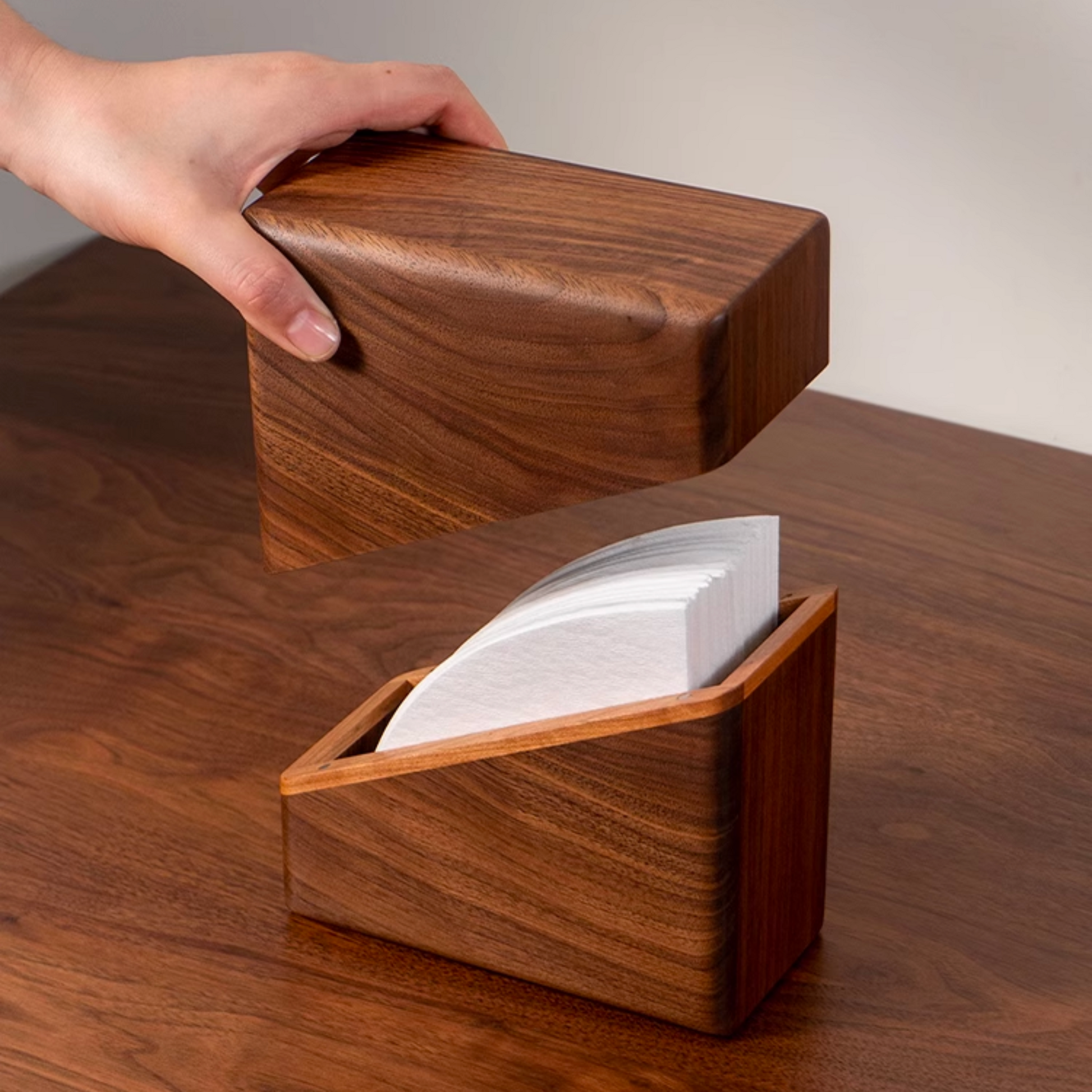 Organise your brewing essentials with this elegant walnut or cherry wood box. Stores 100 up to V60 pour over coffee filters.