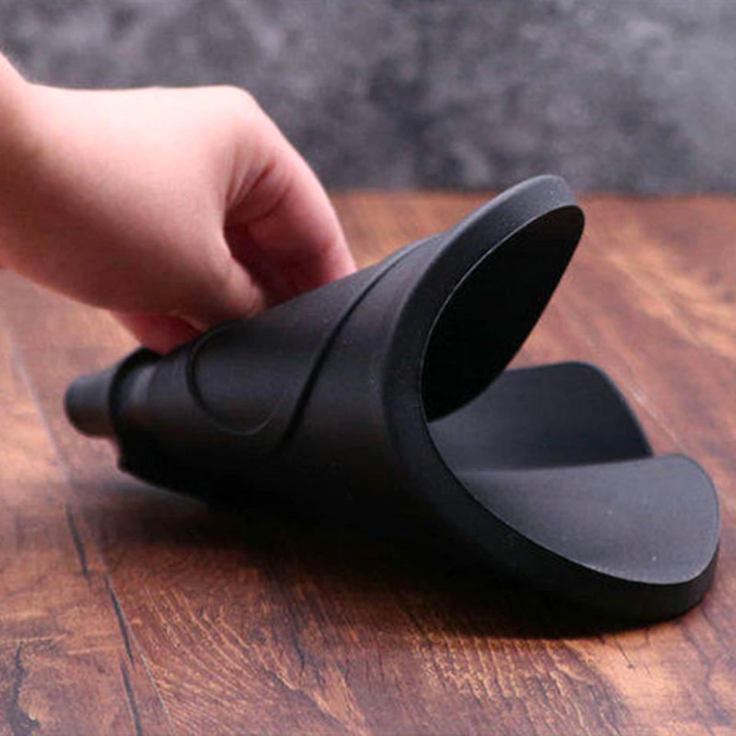Protect your counter and enhance espresso prep with this durable, non-slip mat.
