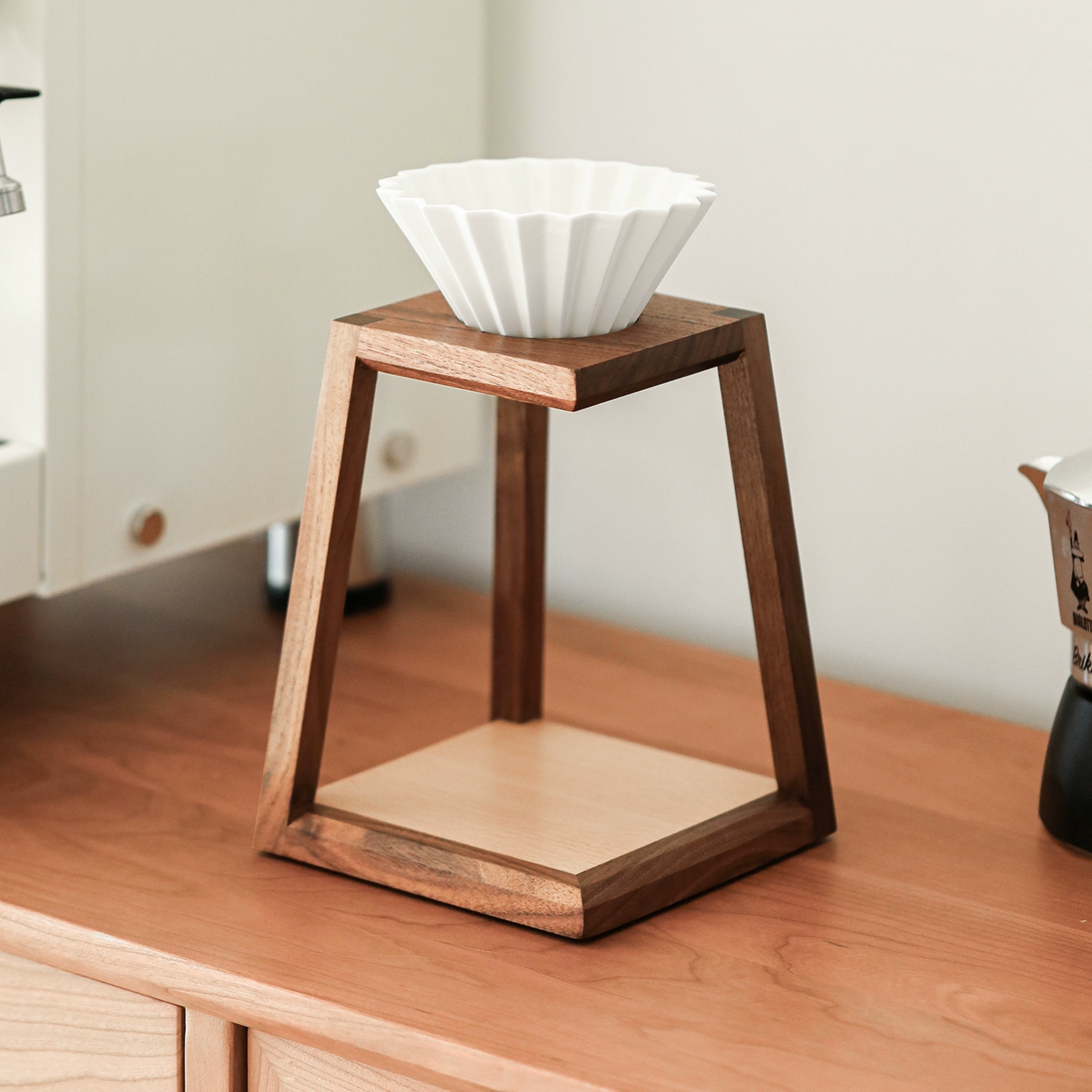 Handcrafted Wooden Pour Over Coffee Stand Minimalist Single-Cup Design Cup Coffee Pour Over, Coffee Station, Pour Over Coffee Stand