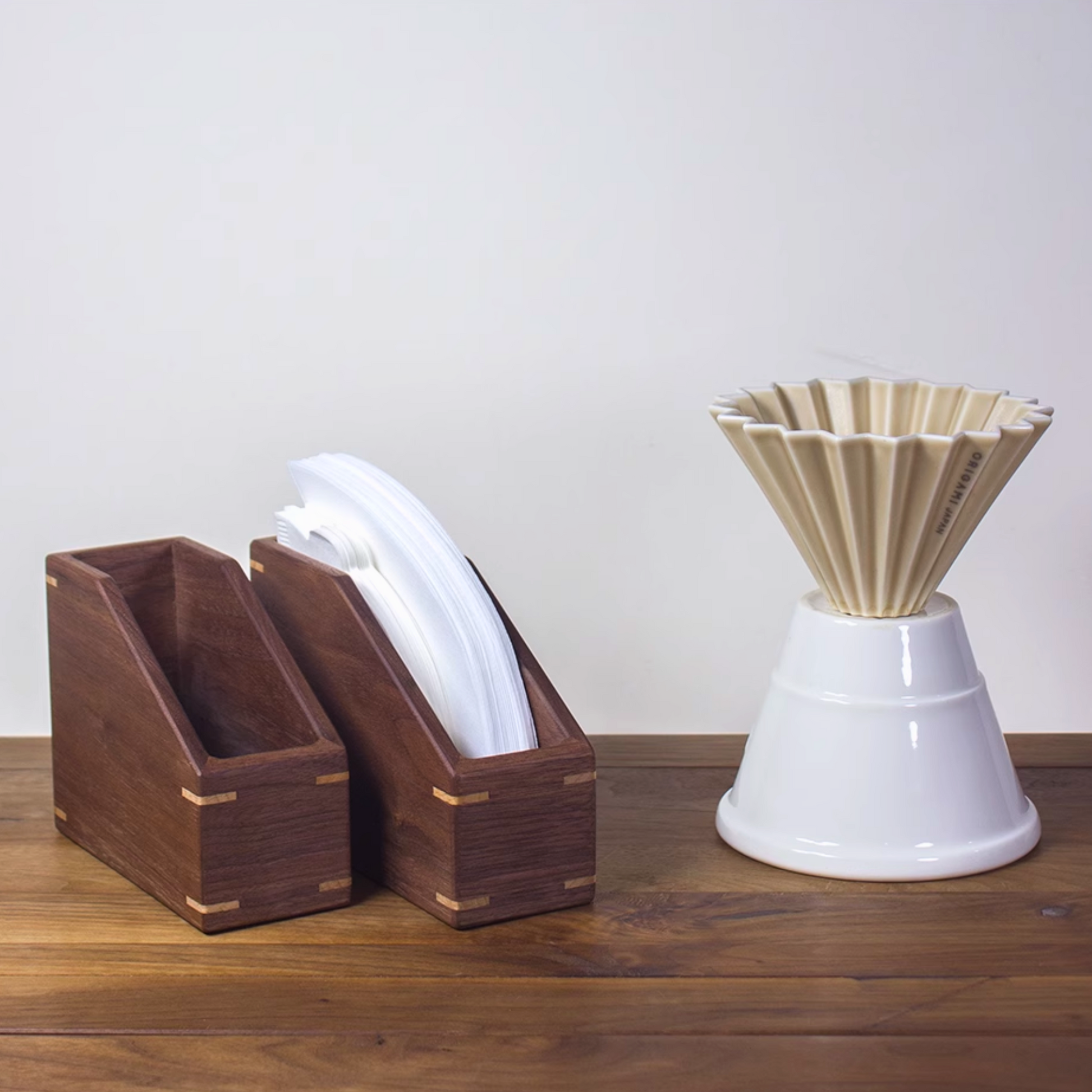 Hario V60 Cone Paper Organiser Coffee Filter Case Pour Over Coffee Set Gift for Ada Filter Storage