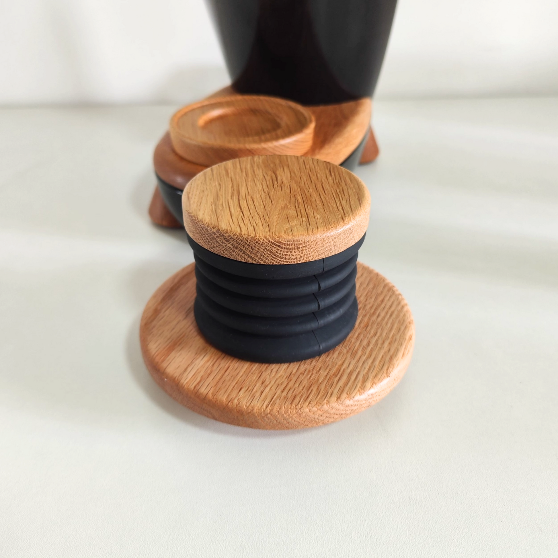 Niche Duo Grinder Bellows And Oak Wood Lid | Clean and Dispense Coffee