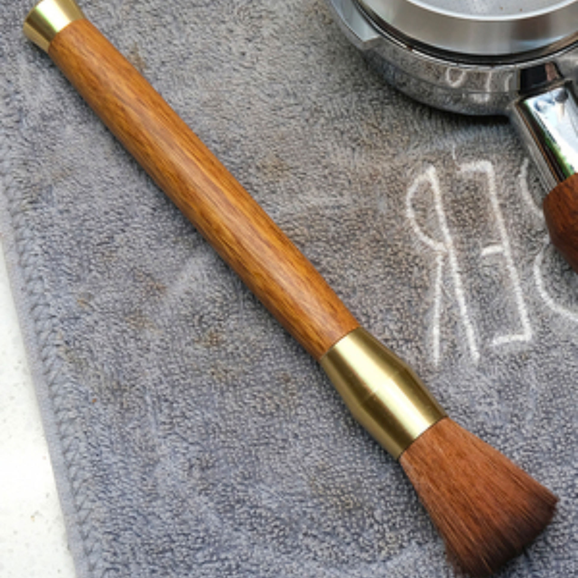 Wooden Grinder Cleaning Brush | Home Espresso Machine Cleaning Tool in Rosewood
