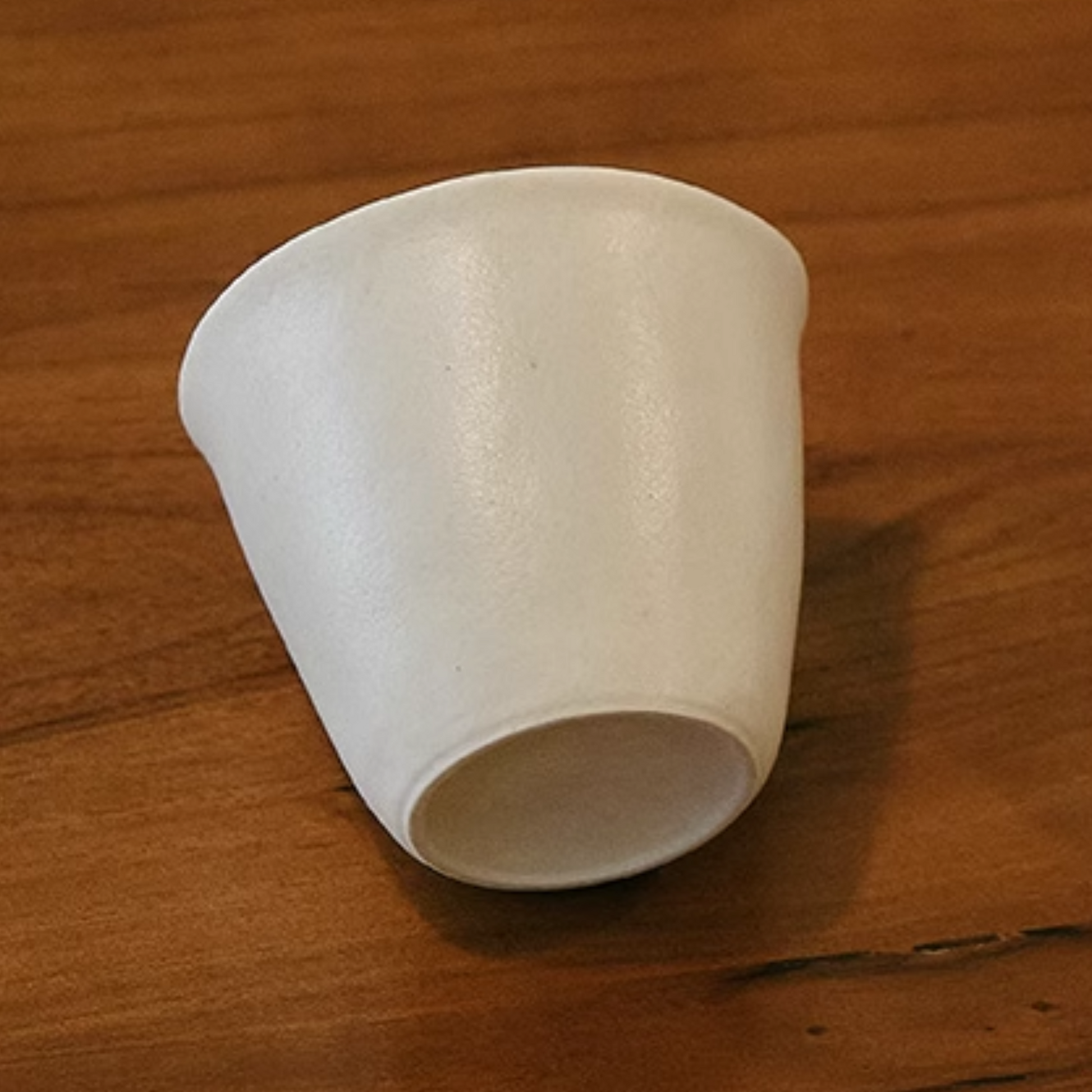 180ml / 6oz Hand Pinched Flat White Cup