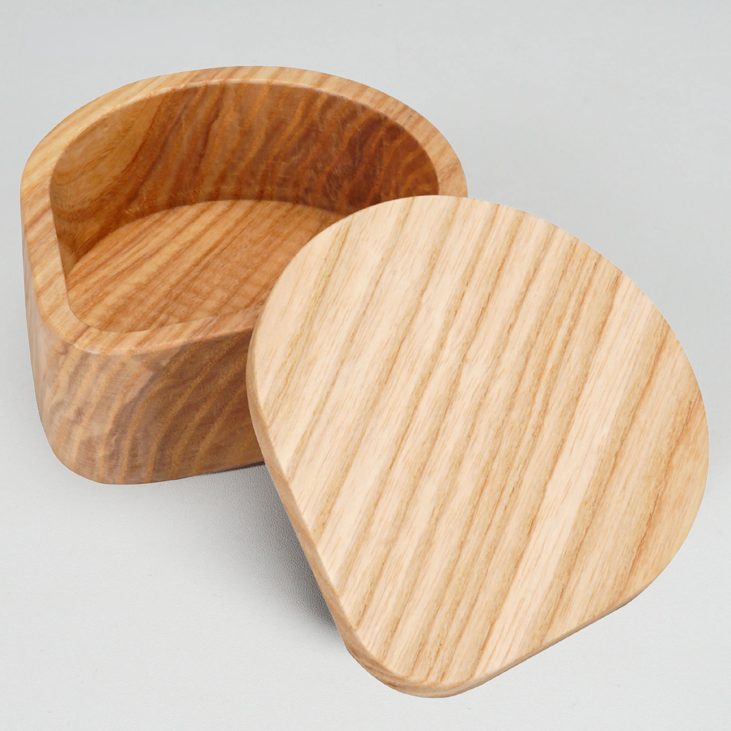 Wooden Round Coffee Paper Filters Holder | Natural Wood Size: 51-68mm