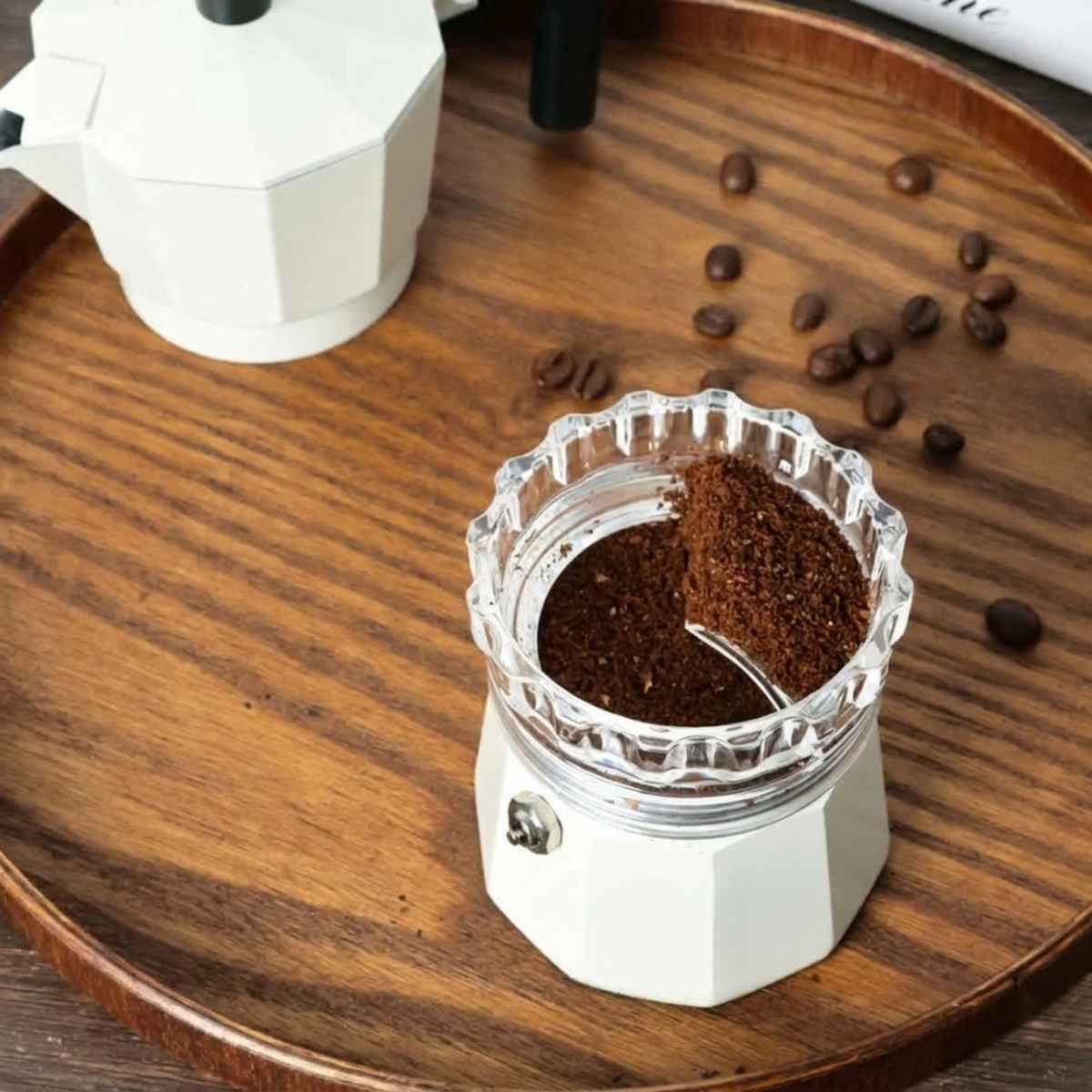 Moka Pot rotary dosing funnel and coffee distributor for 2 cup and 4 cup Moka pots